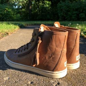 Ugg Women’s Blaney Shoe